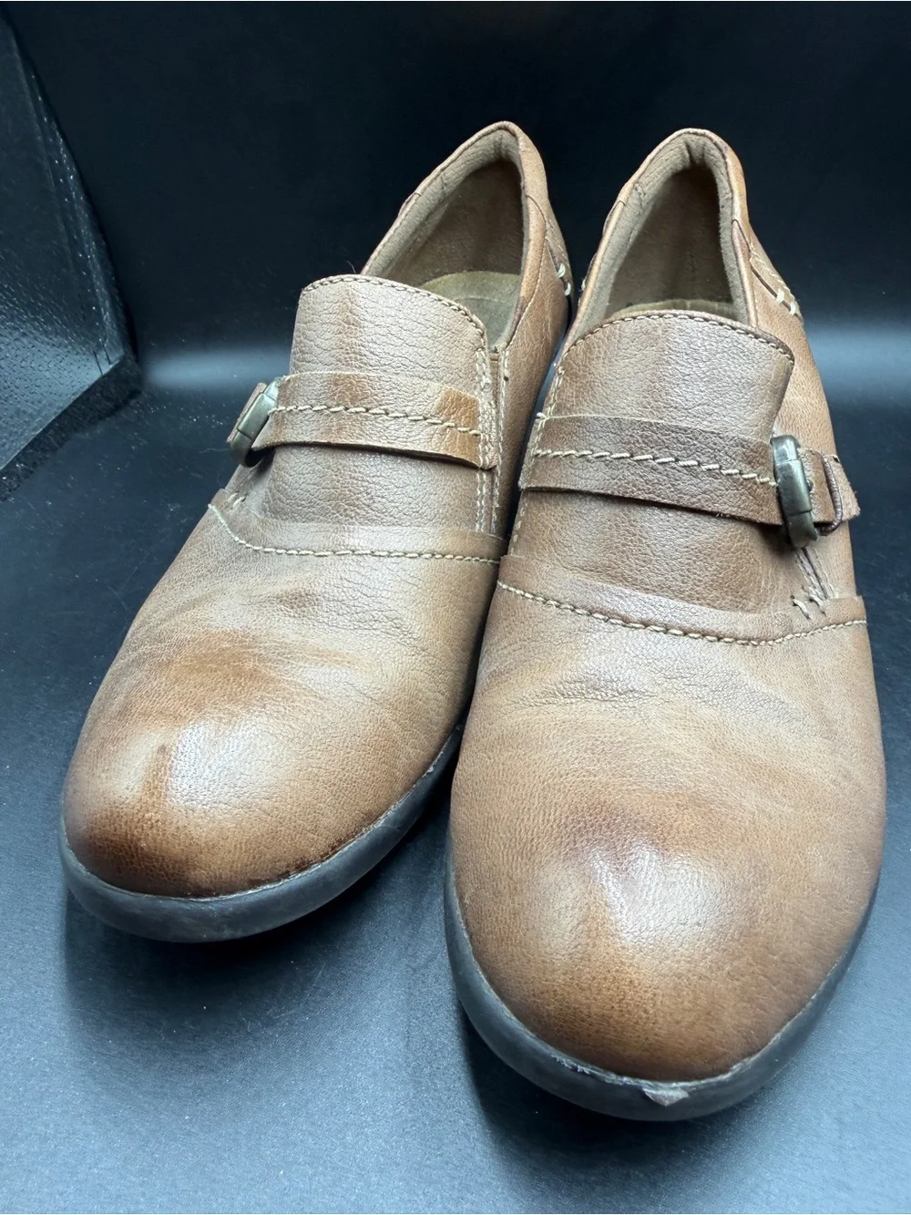 Women's Brown Leather Buckle Low Heel Shoes